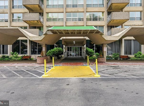 1001 CITY AVE #E-306, WYNNEWOOD, PA 19096
