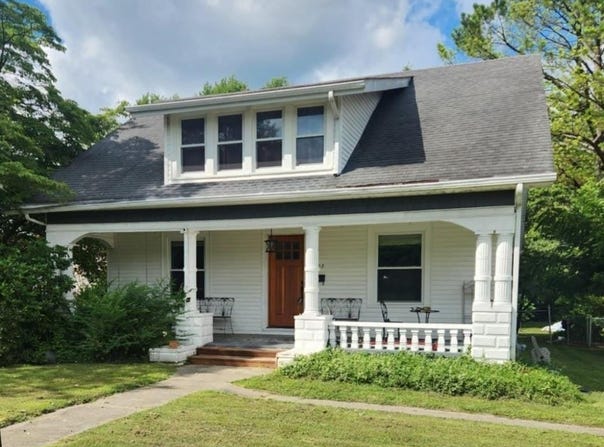208 Taylor Avenue, Campbellsville, KY 42718