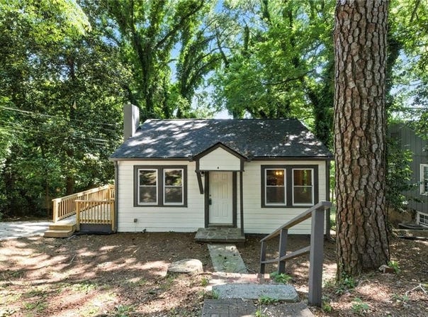 4 Roseway Circle NE, Rome, GA 30161