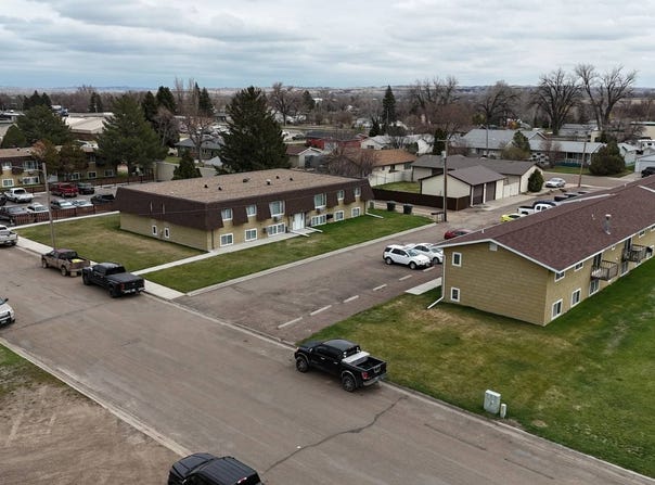209 10th ST SE, Sidney, MT 59270