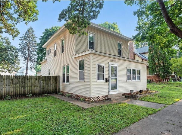 231 E Pearl Street, Owatonna, MN 55060