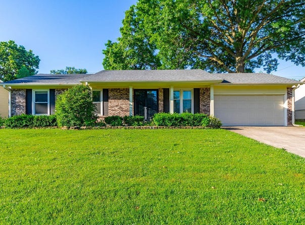 220 Mary, Mexico, MO 65265