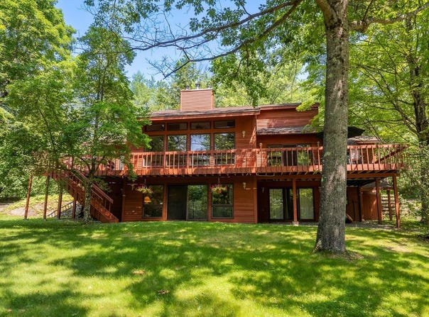 32 Beech Hill Road, Campton, NH 03223