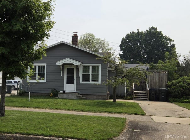 1115 S 13th, Escanaba, MI 49829-0000