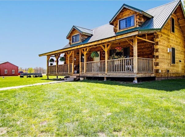 37590 Degerstrom Road, Askov, MN 55704
