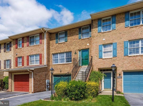 1323 LINDSAY LN, HAGERSTOWN, MD 21742