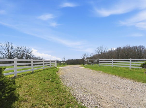 8896 State Route Zz, West Plains, MO 65775