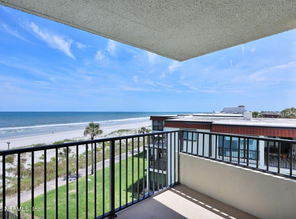 2200 OCEAN Drive unit: 4A, Jacksonville Beach, FL 32050