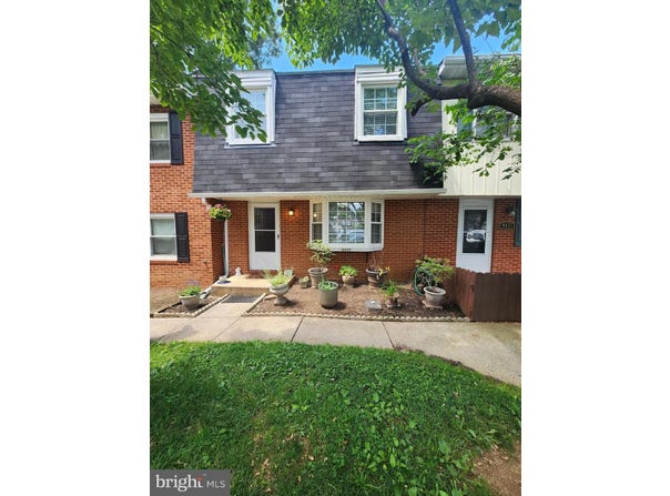 4519 APPLEDALE COURT, MARSHALL, VA 20115