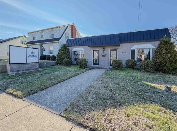 2008 Triplett St, Owensboro, KY 42303