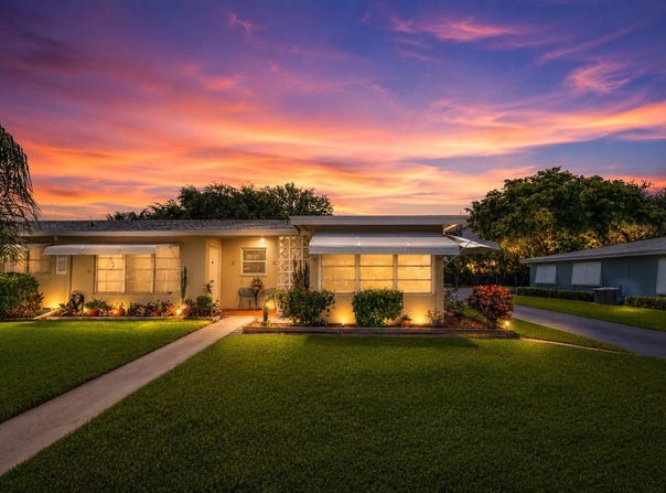 112 High Point Boulevard, Delray Beach, FL 33445