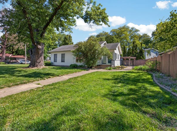 18 McCormick Boulevard, Normal, IL 61761