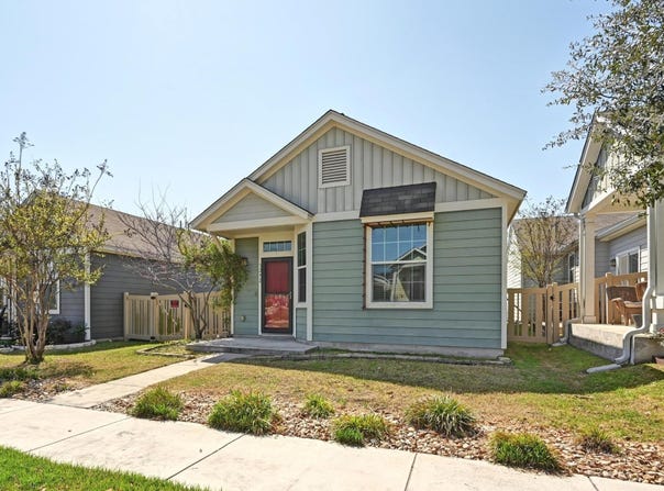 1292 Nevarez, Kyle, TX 78640