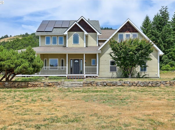 1317 RIGGLEMAN LN, White Salmon, WA 98672