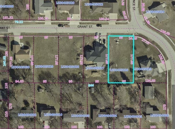 1212 Grant Street, Parkersburg, IA 50665
