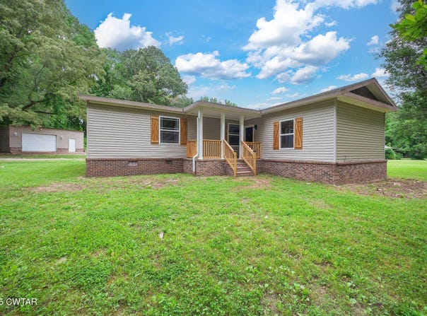 2945 Christmasville Road, Jackson, TN 38305