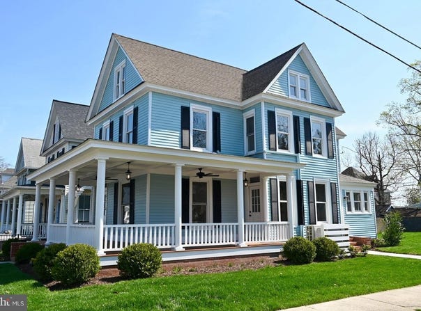 10 W END AVE, CAMBRIDGE, MD 21613