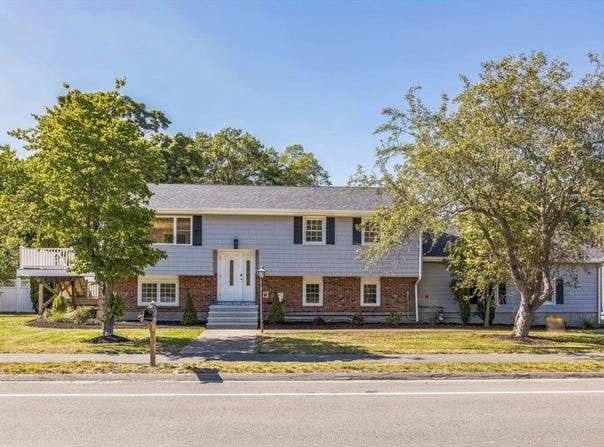 56 Glad Valley Drive, Billerica, MA 01821