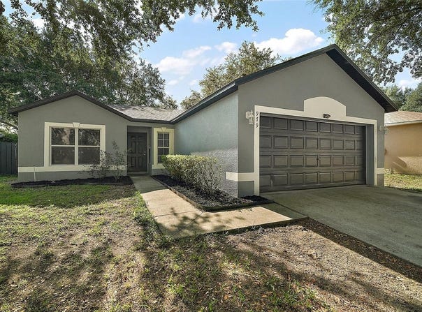 979 MAYFAIR STREET, EUSTIS, FL 32726