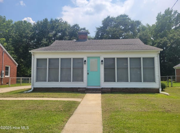 206 Canterbury Road, Jacksonville, NC 28540