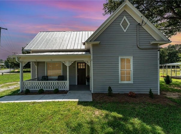 105 Fairground Road, East Bend, NC 27018