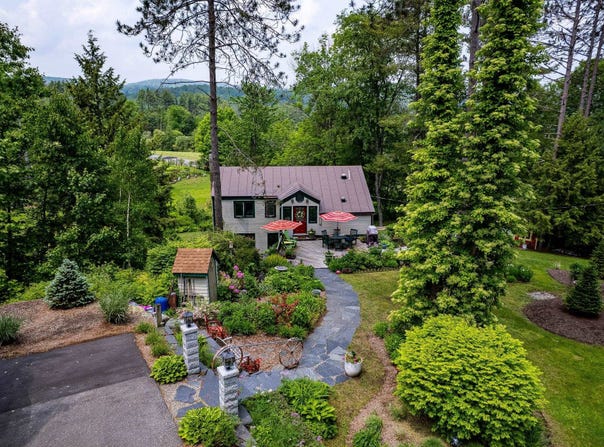 586 Ski Tow Road, West Windsor, VT 05037