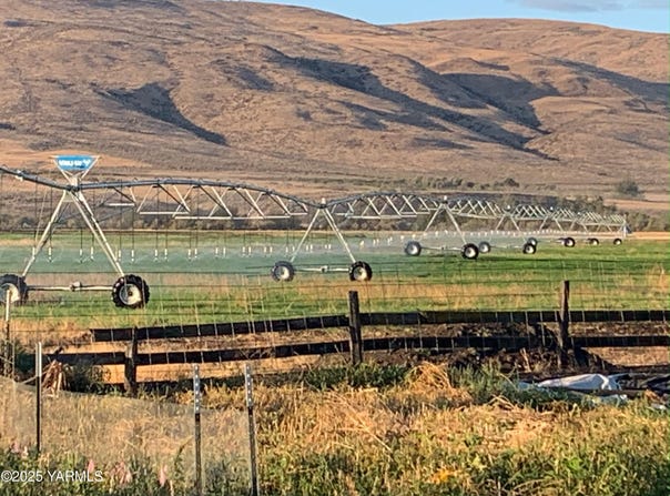 14530 Rutherford Rd, Yakima, WA 98903