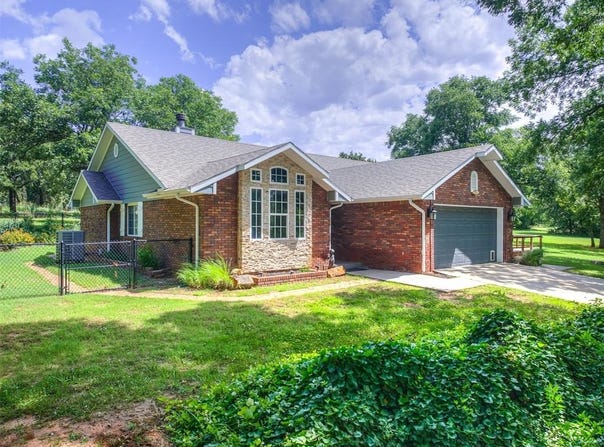34297 E County Road 1517 Road, Paoli, OK 73074