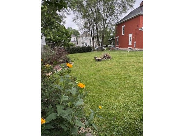 69 E Woodrow Avenue, Columbus, OH 43207