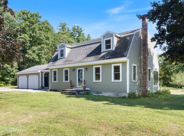 131 1/2 Littleworth Road, Dover, NH 03820