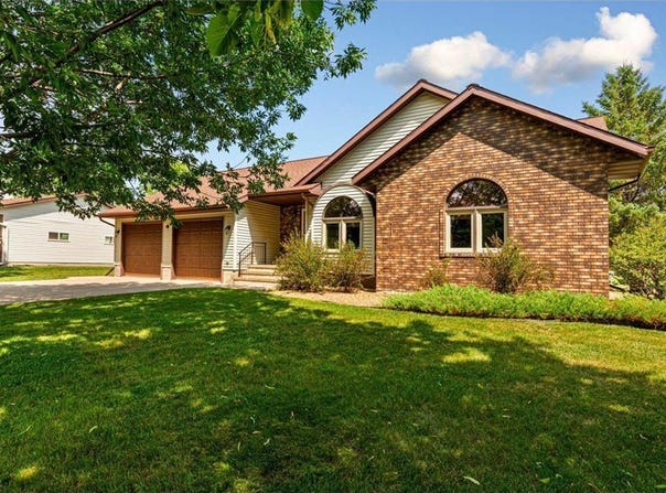 554 Karmil Place, Gaylord, MN 55334