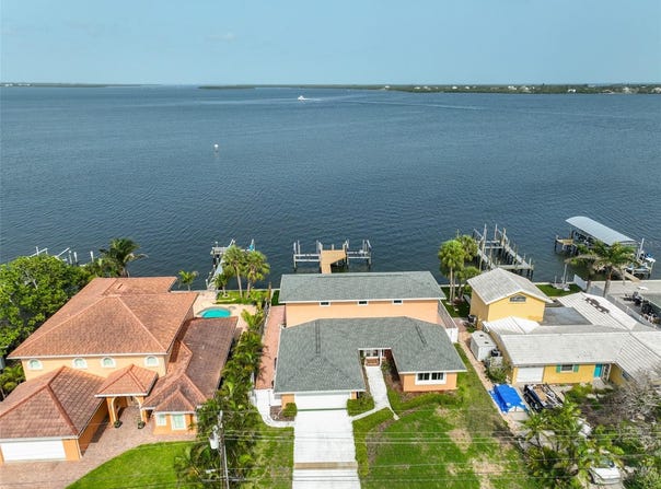 4823 ARLINGTON ROAD, PALMETTO, FL 34221