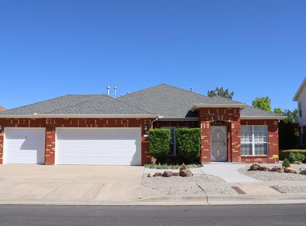 4300 Ridgemont Avenue NW, Albuquerque, NM 87114