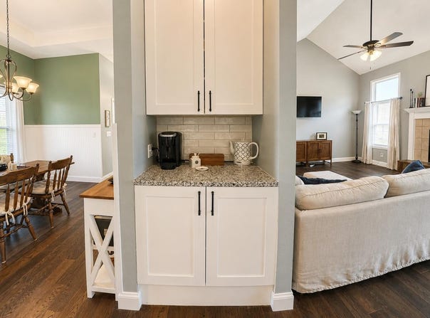 105 Nathan Drive, Hollister, MO 65672