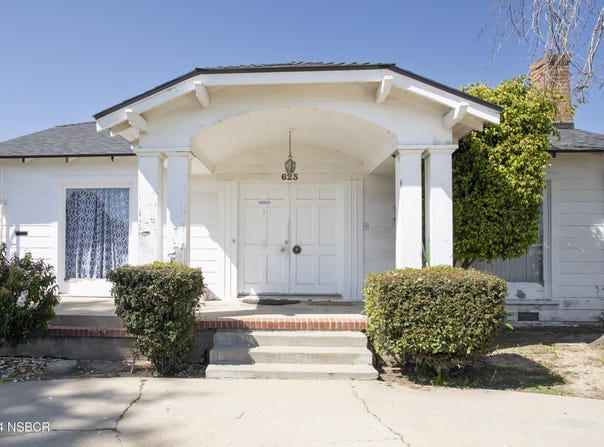 623 E Cook Street, Santa Maria, CA 93454