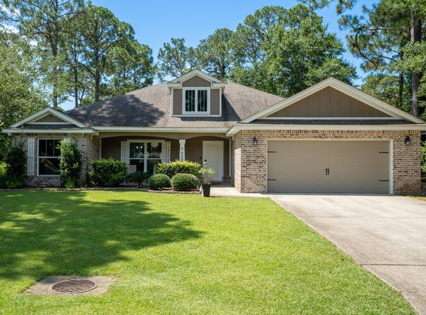 8303 Sevilla Street, Navarre, FL 32566
