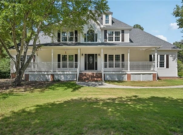 2498 Luke Edwards Road, Dacula, GA 30019