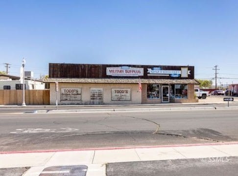 425 W Ridgecrest BLVD, Ridgecrest, CA 93555