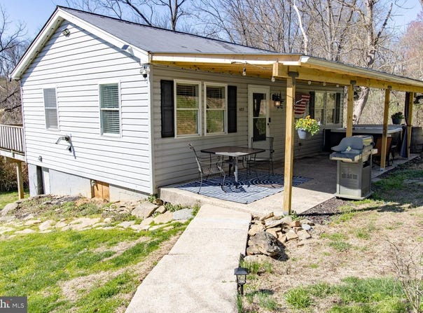 637 OKLAHOMA Avenue, SYKESVILLE, MD 21784