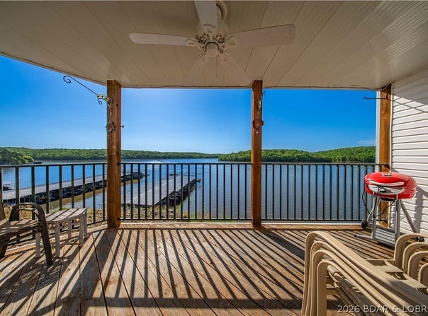 194 Park Place Lane, Kaiser, MO 65047