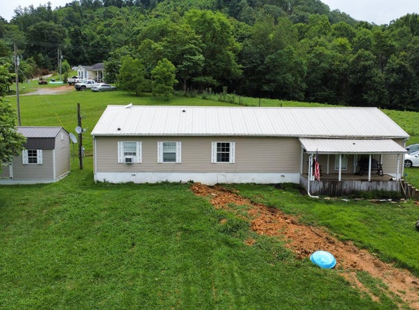 50 Farris Branch Road, Wallingford, KY 41093
