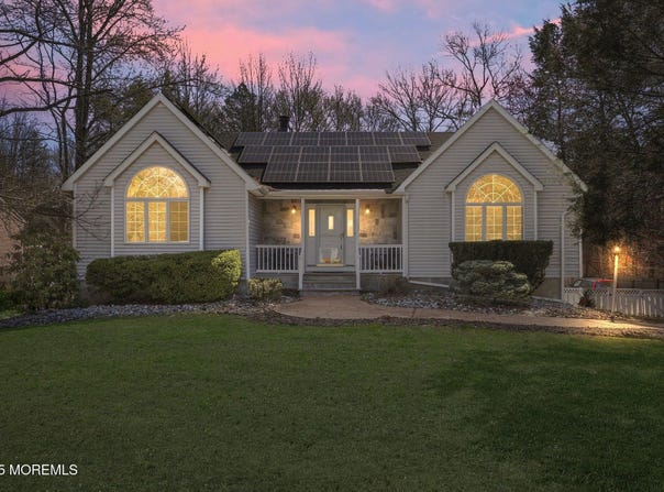 69 Johnson Lane, Jackson, NJ 08527