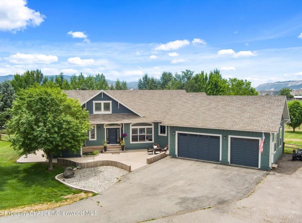 227 N MEADOW Drive, Rifle, CO 81650
