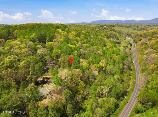 Skyline Drive, Clinton, TN 37716