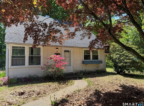 12 Ardman Drive, Windham, CT 06226