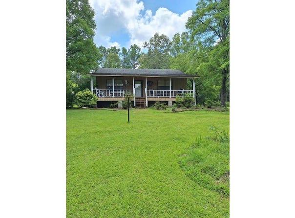 623 Buccaneer Rd., McCormick, SC 29835