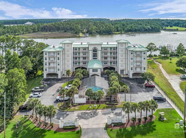 4297 County Road 6, Gulf Shores, AL 36542