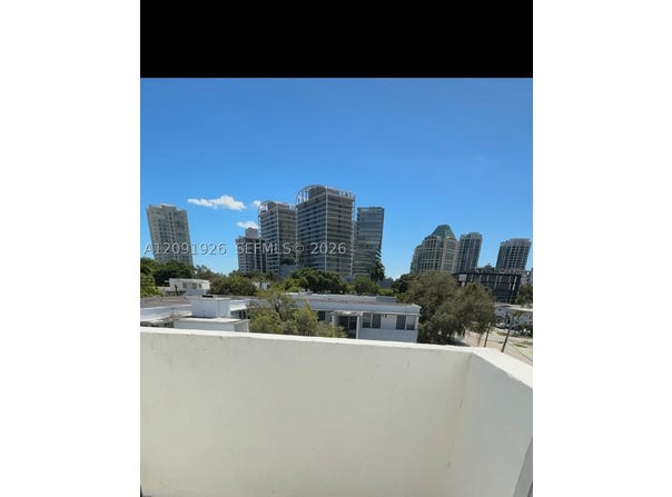 3051 SW 27th Ave, Miami, FL 33133