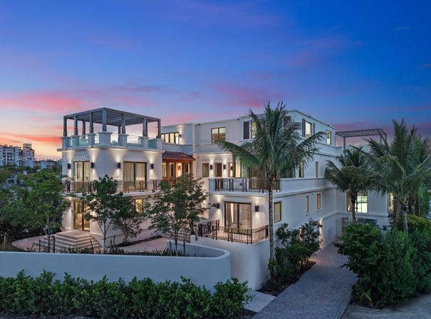 1009 Links Dr, Miami Beach, FL 33109