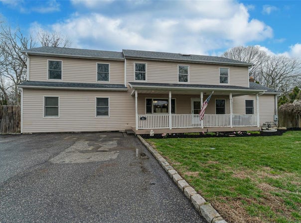 93 Tyler Avenue, Sound Beach, NY 11789